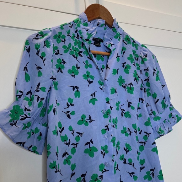 Ann Taylor Lavender and Emerald Floral Blouse - Picture 6 of 11